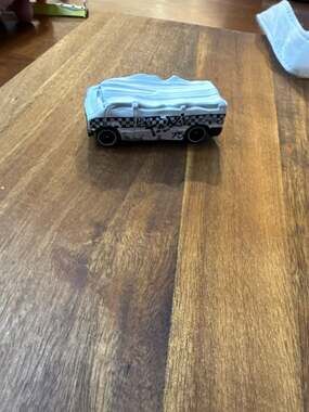 Mattel Hot Wheels Blind-Sided White HW Art Cars 70s Van Die-Cast Car
